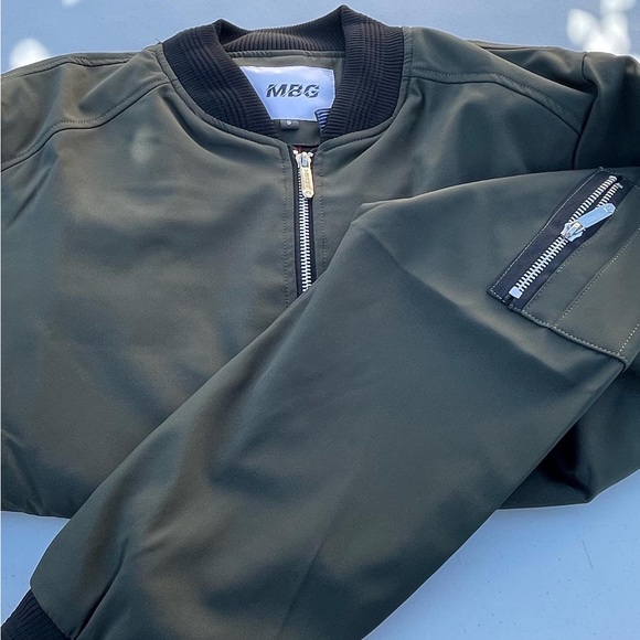 Men's Spring Fall Casual Thin Bomber Jacket Lightweight Sportswear Full-Zip Coat - Picture 4 of 7